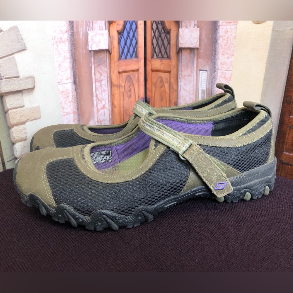 Skechers 47116 Dark Green Trail Mary Jane Athletic Loafer Shoes Women's Size 7.5